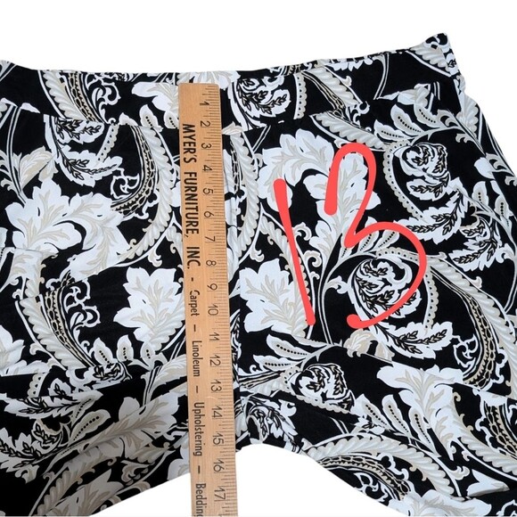 Chico's geometric print on elastic waist pants 3/Large travel comfort Paisley - Picture 5 of 13
